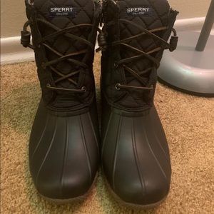 COPY - Size 10 women’s Sperry black duck boots